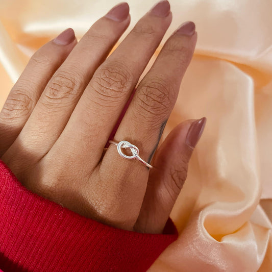 Silver Knot Ring
