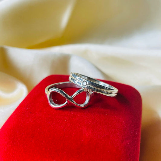 Forever Yours – Sterling Silver Couple Ring Set