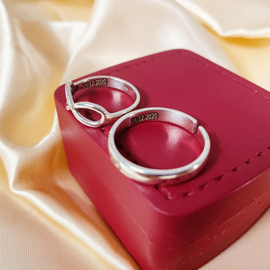 Endless Love – Engravable Infinity Silver Couple Rings