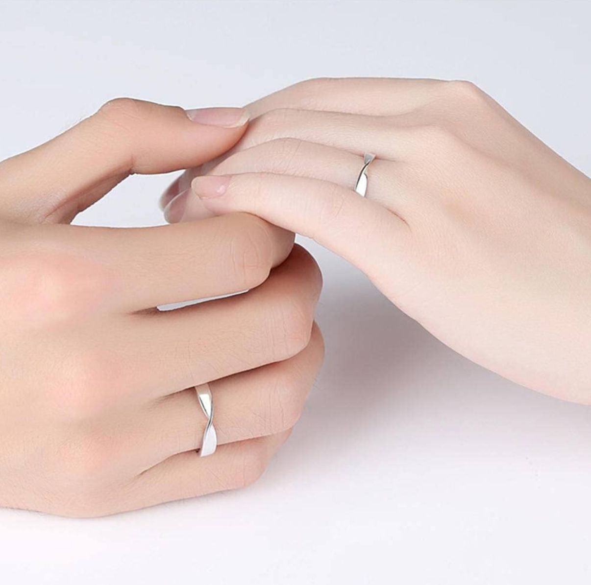 Endlessly Entwined – Möbius Silver Couple Rings (ENGRAVABLE)