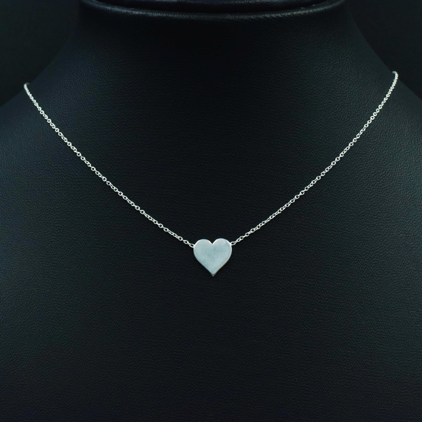 Little heart necklace (ENGRAVABLE)