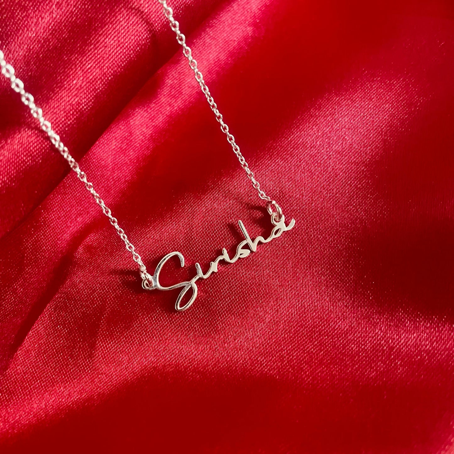The Signature Script – Custom Name Necklace