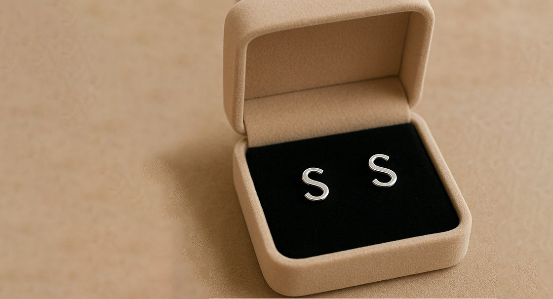 Moon Smith - Personalised Modern Silver Jewellery